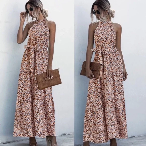 Boho floral halter maxi dress - Picture 8 of 10